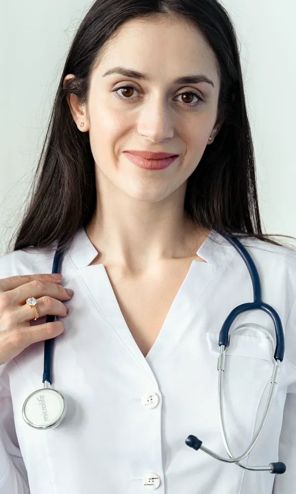 Dr. Shalini Ahuja
